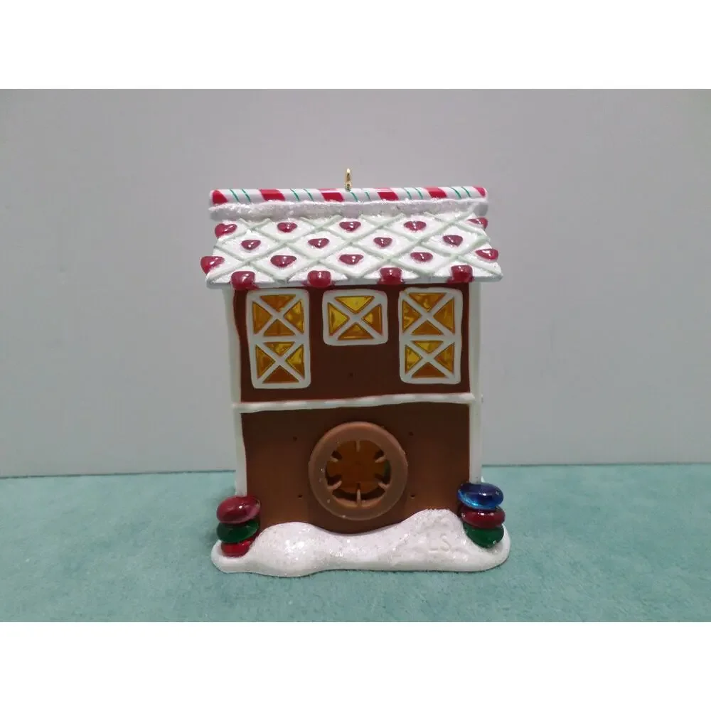 Hallmark Keepsake Christmas Ornament 2008 Gingerbread Lane House Noelville